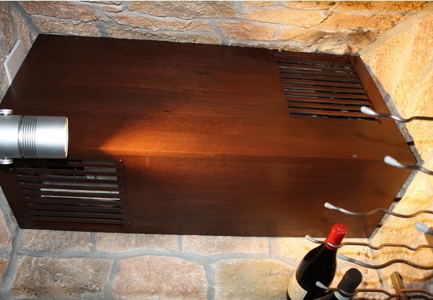 This cooling system was installed in a contemporary wine cellar. Click here to read more!